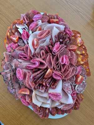 Obložené mísy (Čt, 23.Říj 2025)